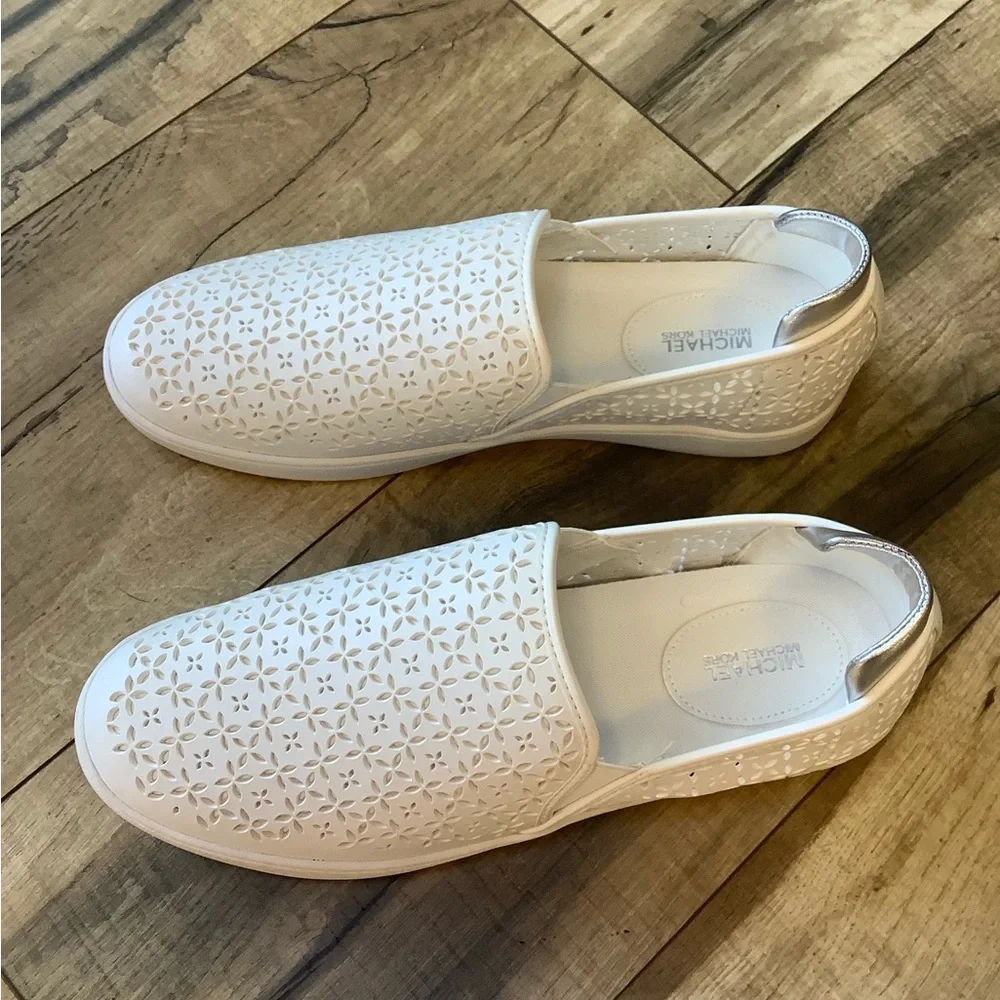 Michael Kors Womens Shoes Nappa Faux Leather Ophelia Slipon White 43S20PFPAL New - Picture 2 of 9